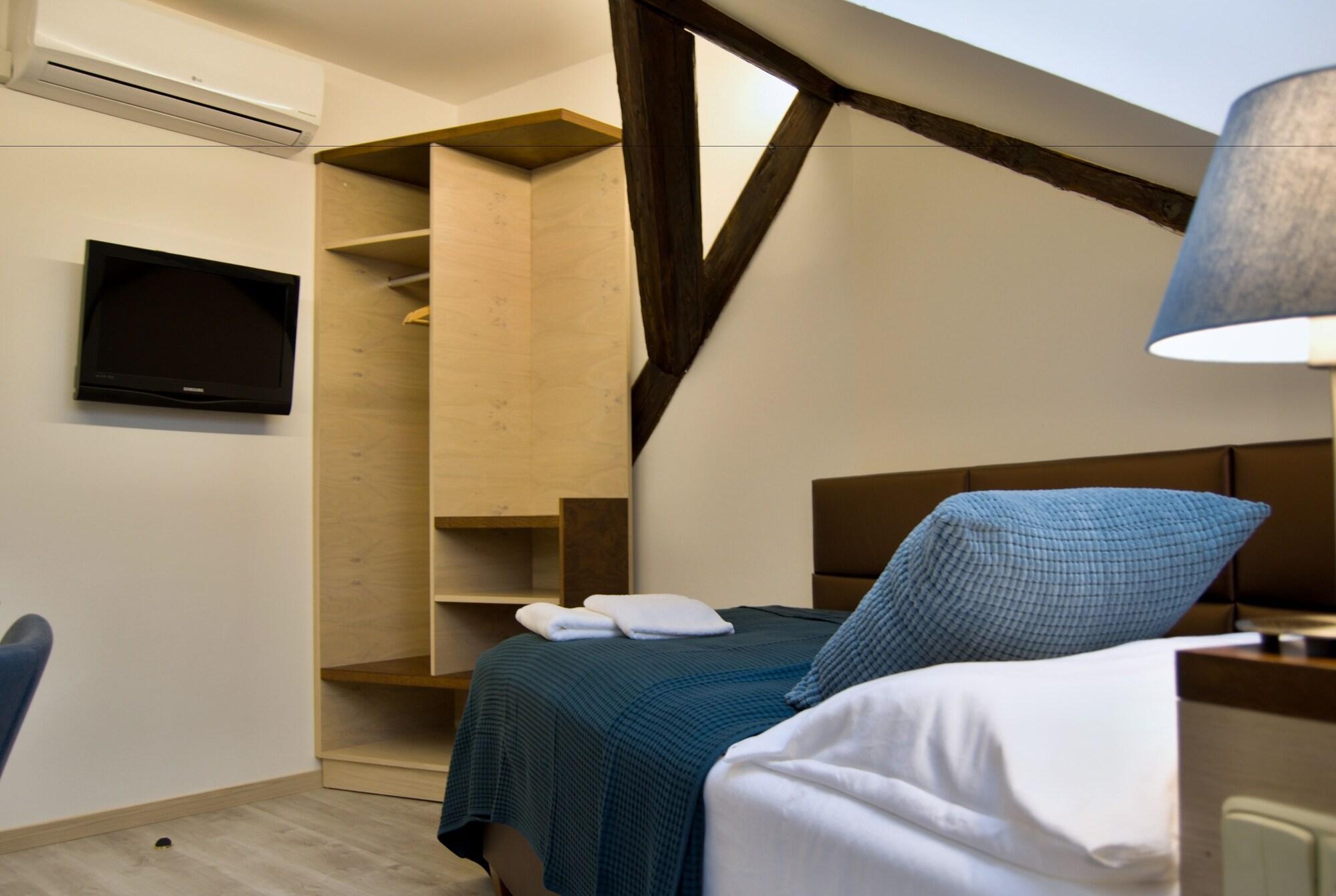 U Medvidku-brewery Hotell