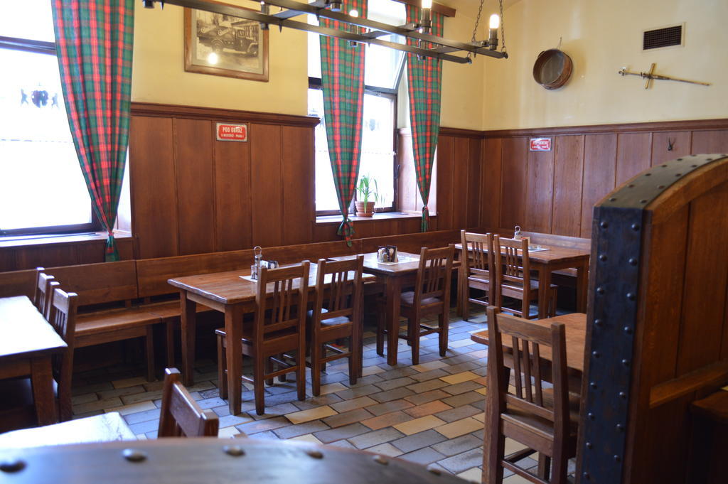 U Medvidku-brewery Hotell Prag